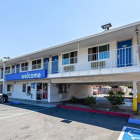 Motel 6 Sacramento, Ca - Downtown Dış mekan fotoğraf