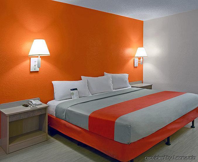 Motel 6 Sacramento, Ca - Downtown Dış mekan fotoğraf