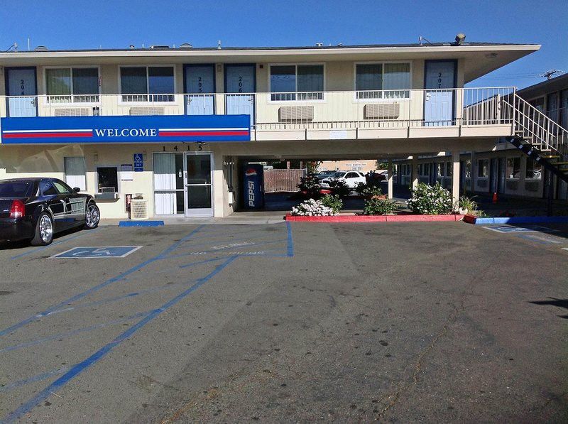 Motel 6 Sacramento, Ca - Downtown Dış mekan fotoğraf